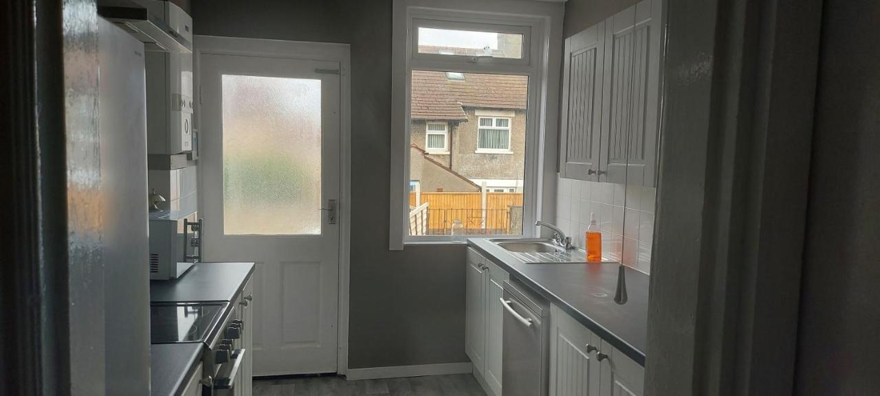 Three Bedroomed House In Morecambe Exteriör bild