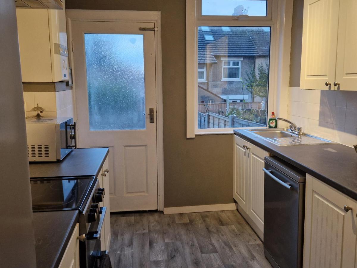 Three Bedroomed House In Morecambe Exteriör bild
